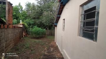 Alugar Residenciais / Casas em Santa Cruz do Rio Pardo R$ 550,00 - Foto 3