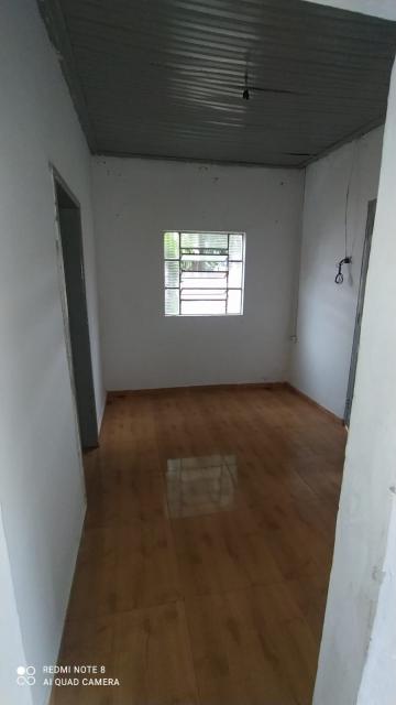 Alugar Residenciais / Casas em Santa Cruz do Rio Pardo R$ 550,00 - Foto 9