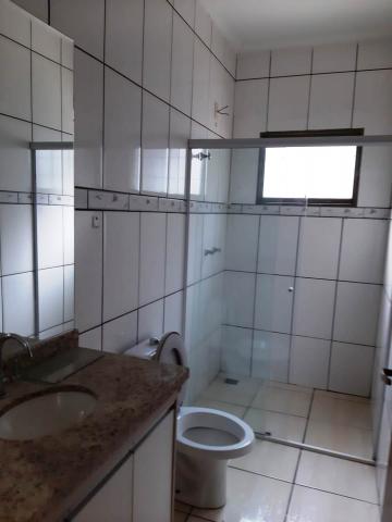 Alugar Residenciais / Casas em Santa Cruz do Rio Pardo R$ 1.500,00 - Foto 11