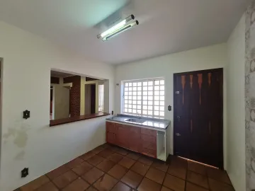 Alugar Residenciais / Casas em Santa Cruz do Rio Pardo R$ 1.490,00 - Foto 9