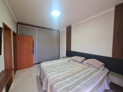 Alugar Residenciais / Casas em Santa Cruz do Rio Pardo R$ 2.500,00 - Foto 24