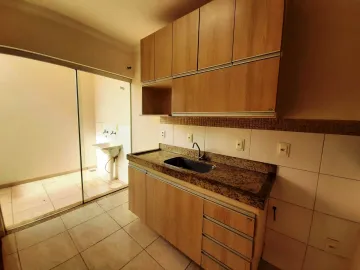 Alugar Residenciais / Kitnet em Santa Cruz do Rio Pardo R$ 1.000,00 - Foto 4