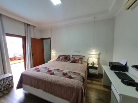 Comprar Residenciais / Casas em Santa Cruz do Rio Pardo R$ 1.100.000,00 - Foto 17