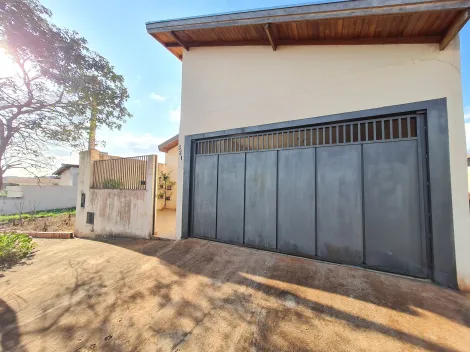 Alugar Residenciais / Casas em Santa Cruz do Rio Pardo. apenas R$ 600.000,00