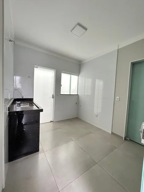 Alugar Residenciais / Apartamentos em Santa Cruz do Rio Pardo R$ 1.100,00 - Foto 10