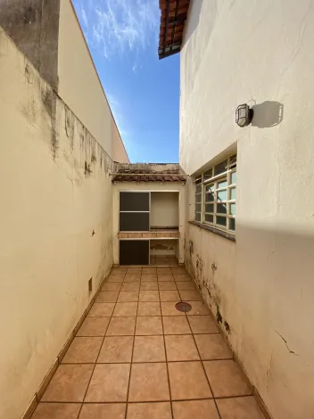 Comprar Residenciais / Casas em Santa Cruz do Rio Pardo R$ 650.000,00 - Foto 22
