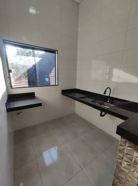 Comprar Residenciais / Casas em Santa Cruz do Rio Pardo R$ 370.000,00 - Foto 12