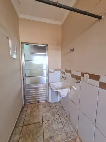 Comprar Residenciais / Casas em Santa Cruz do Rio Pardo R$ 460.000,00 - Foto 15