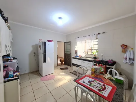 Comprar Residenciais / Casas em Santa Cruz do Rio Pardo R$ 270.000,00 - Foto 8