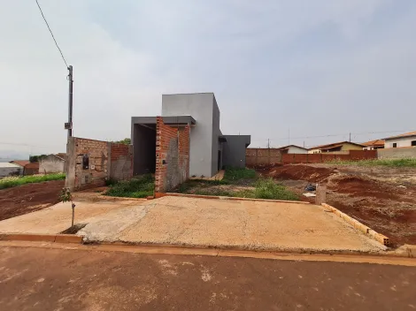 Alugar Residenciais / Casas em Santa Cruz do Rio Pardo. apenas R$ 500.000,00