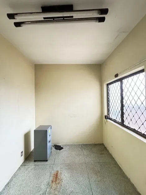 Alugar Comerciais / Ponto Comercial em Santa Cruz do Rio Pardo R$ 7.000,00 - Foto 10