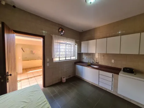 Comprar Residenciais / Casas em Santa Cruz do Rio Pardo R$ 2.200.000,00 - Foto 17