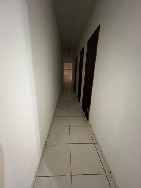 Alugar Residenciais / Casas em Santa Cruz do Rio Pardo R$ 1.350,00 - Foto 6