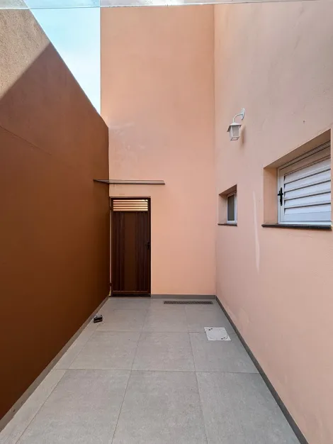 Comprar Residenciais / Casas em Santa Cruz do Rio Pardo R$ 850.000,00 - Foto 29