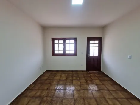 Alugar Residenciais / Casas em Santa Cruz do Rio Pardo R$ 1.300,00 - Foto 7