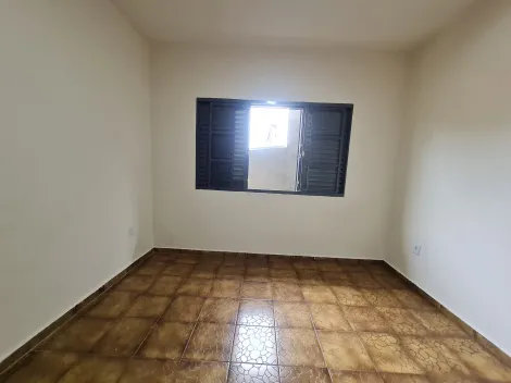 Alugar Residenciais / Casas em Santa Cruz do Rio Pardo R$ 1.300,00 - Foto 14