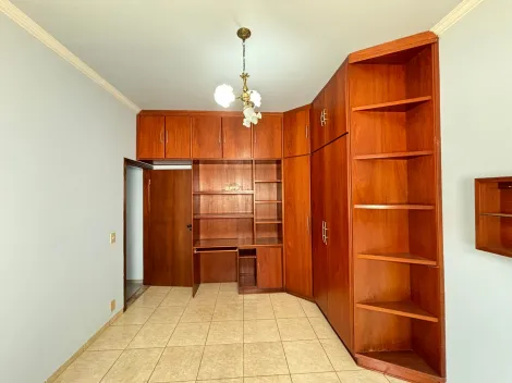 Alugar Residenciais / Casas em Santa Cruz do Rio Pardo R$ 3.700,00 - Foto 15