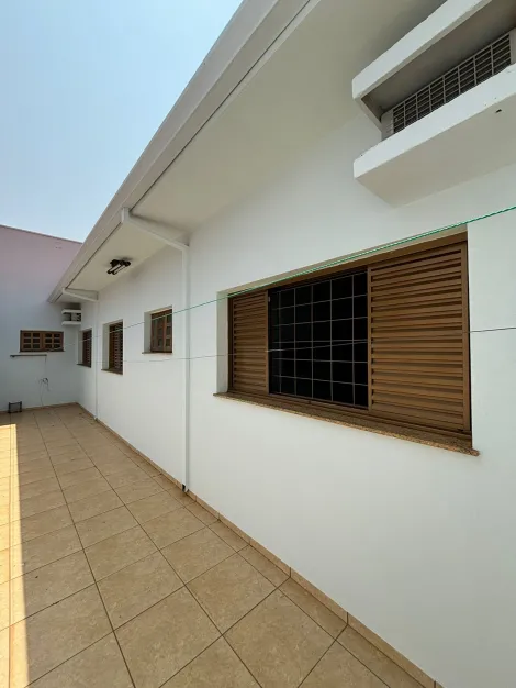 Alugar Residenciais / Casas em Santa Cruz do Rio Pardo R$ 3.700,00 - Foto 40