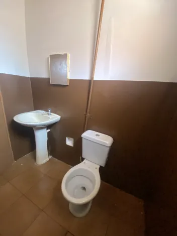 Alugar Residenciais / Casas em Santa Cruz do Rio Pardo R$ 850,00 - Foto 9