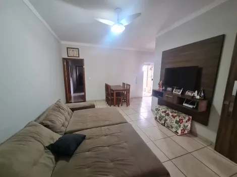 Comprar Residenciais / Casas em Santa Cruz do Rio Pardo R$ 390.000,00 - Foto 4