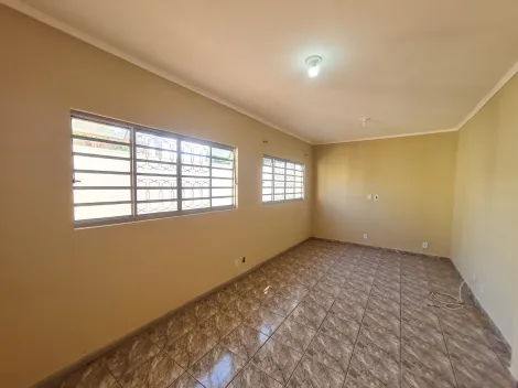 Alugar Residenciais / Casas em Santa Cruz do Rio Pardo R$ 2.200,00 - Foto 4