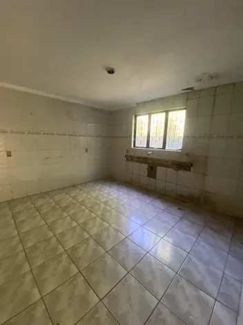 Alugar Residenciais / Casas em Santa Cruz do Rio Pardo R$ 3.500,00 - Foto 12